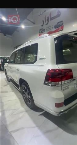 تويوتا لاندكروزر